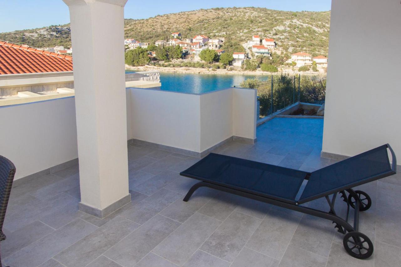 Apartmani Malis Ražanj 外观 照片
