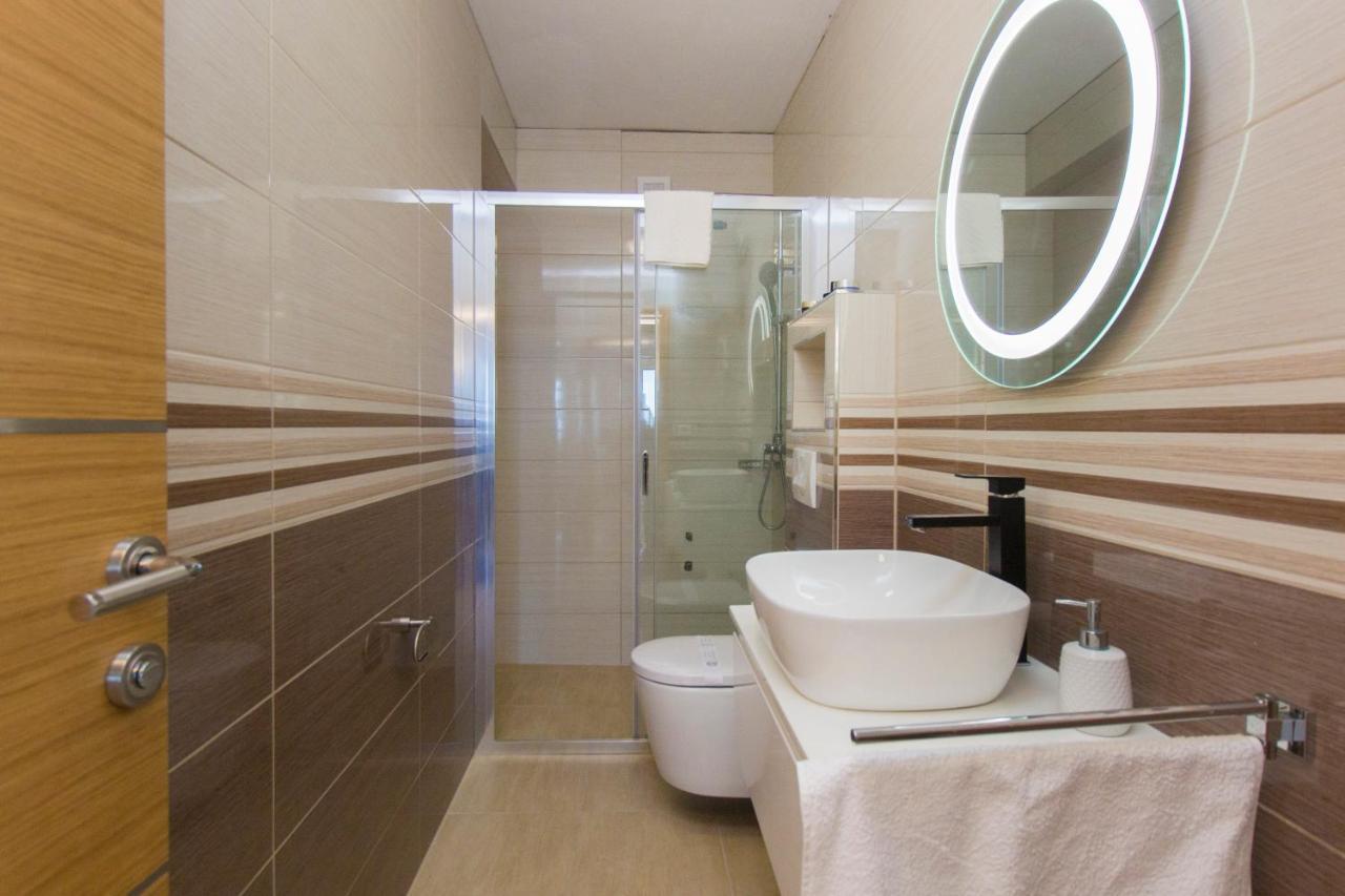 Apartmani Malis Ražanj 外观 照片