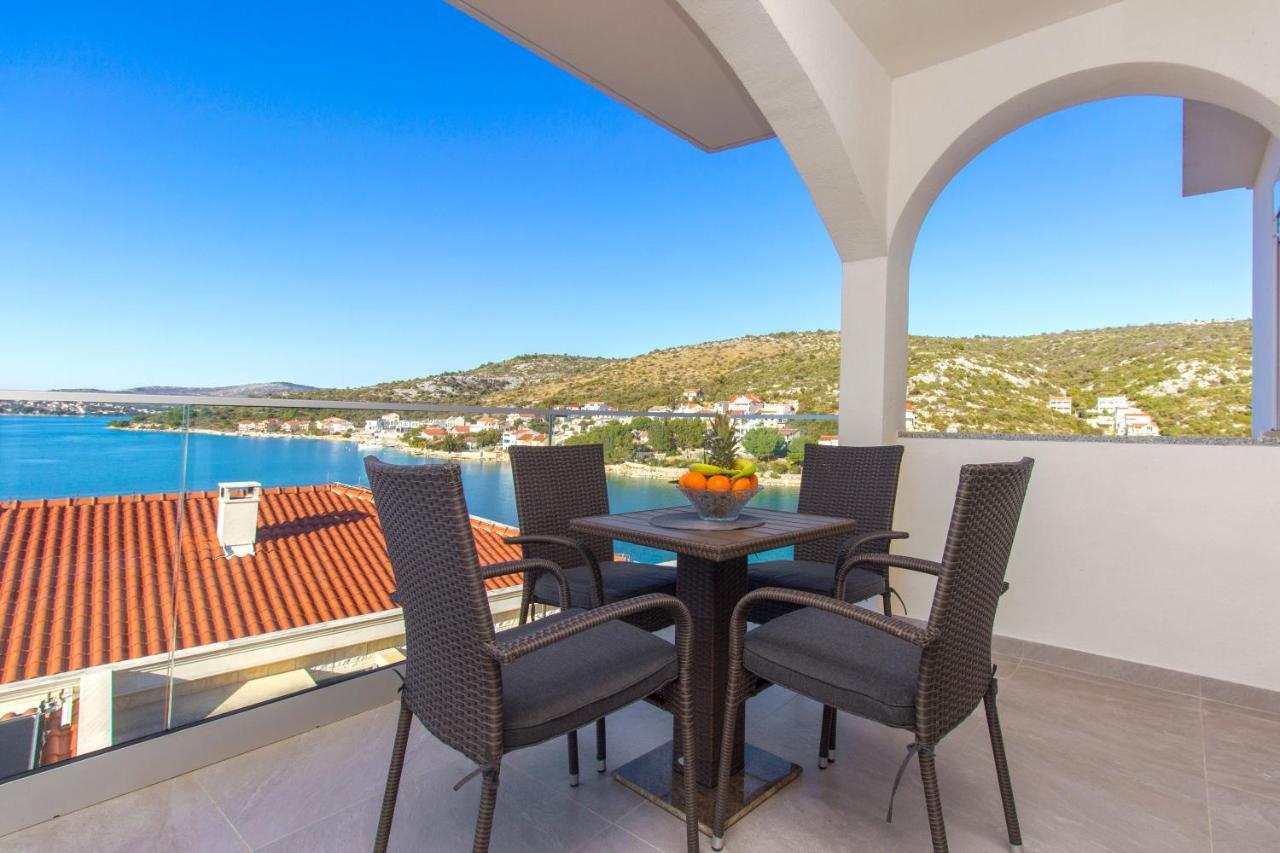 Apartmani Malis Ražanj 外观 照片