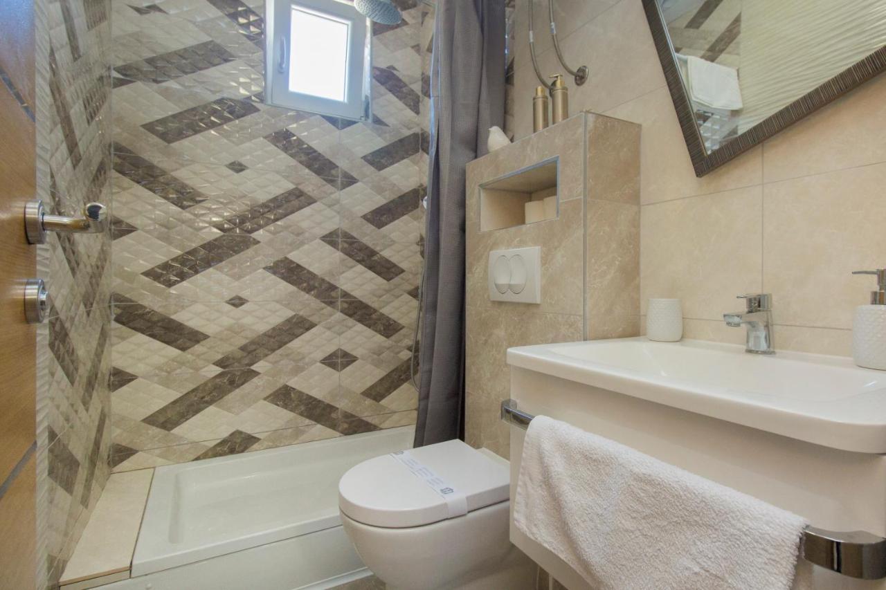 Apartmani Malis Ražanj 外观 照片