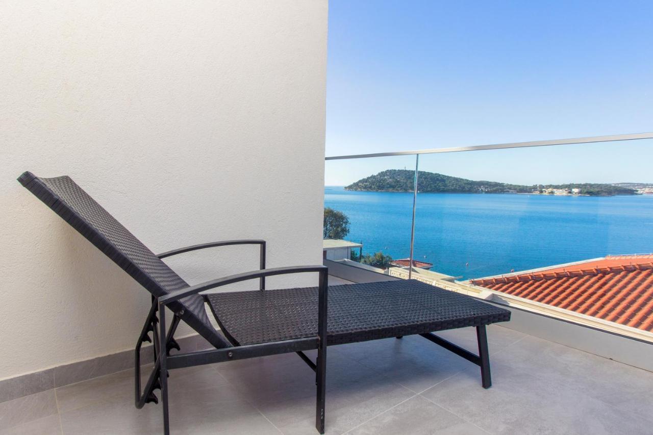 Apartmani Malis Ražanj 外观 照片